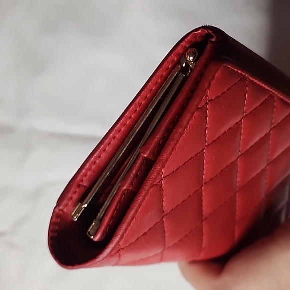 Host pick😍 Givenchy Quilted Long Flap Wallet Red Lambskin converter Crossbody - Picture 4 of 16